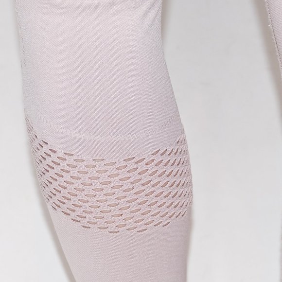 VARLEY Justin Perforated Blush Pink Knit Leggings - Picture 6 of 6